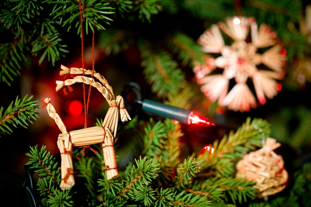 Beliebter Weihnachtsschmuck in Schweden – der Julbock