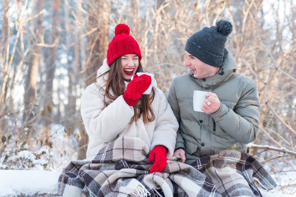 Winterpicknick als Weihnachtsgeschenk für die Partnerin