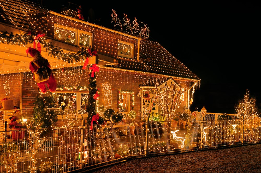 Weihnachtstisch dekorieren 3 besondere Ideen & Tipps