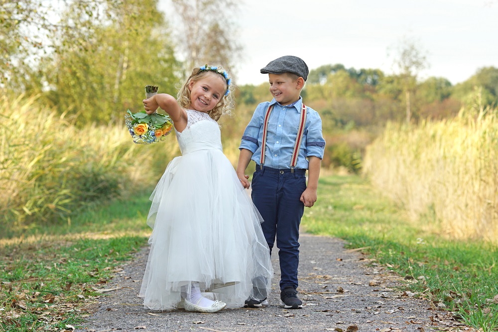 Hochzeit mit Kindern als Blumenkinder